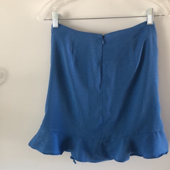 BCBGENERATION Ruffle cinched Tie Blue Size 4 Jacquard Floral Printed Mini Skirt - Picture 12 of 13